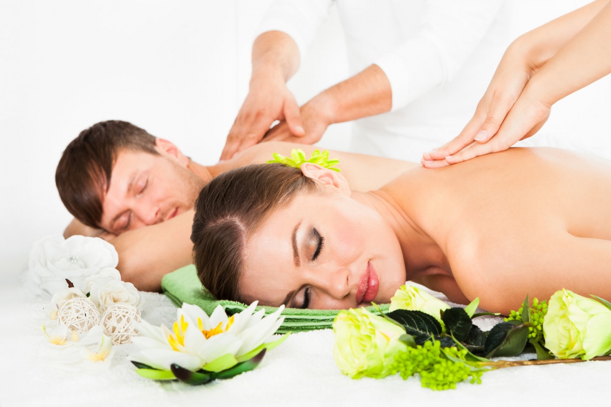 χαλάρωση για το γαμπρό και τη νύφη στο spa