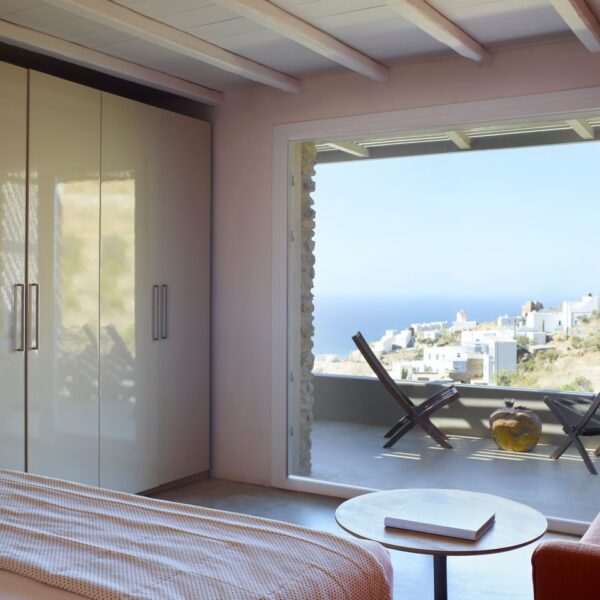 aeolis 53779 1440x960 1