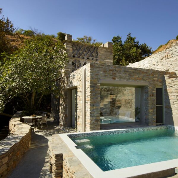 aeolis 54594 1440x960 1