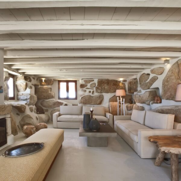 aeolis cast away residense 1 0