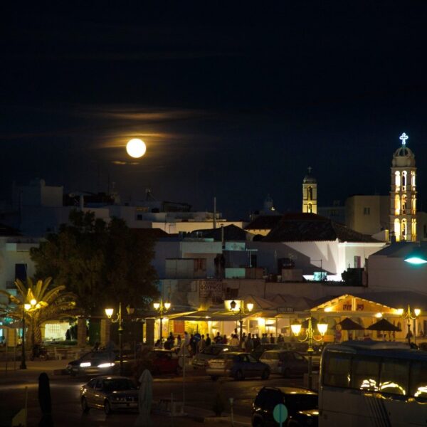 tinos night 02 1440px q85