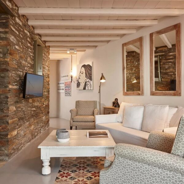 aeolis livingroom 1440x960 1