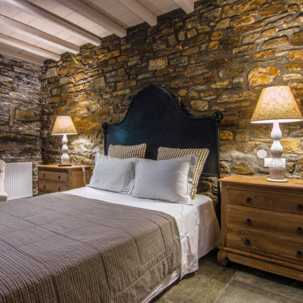 aeolis cave house 008 1400px